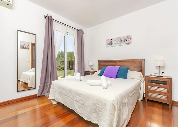 Astur Villa Binibeca